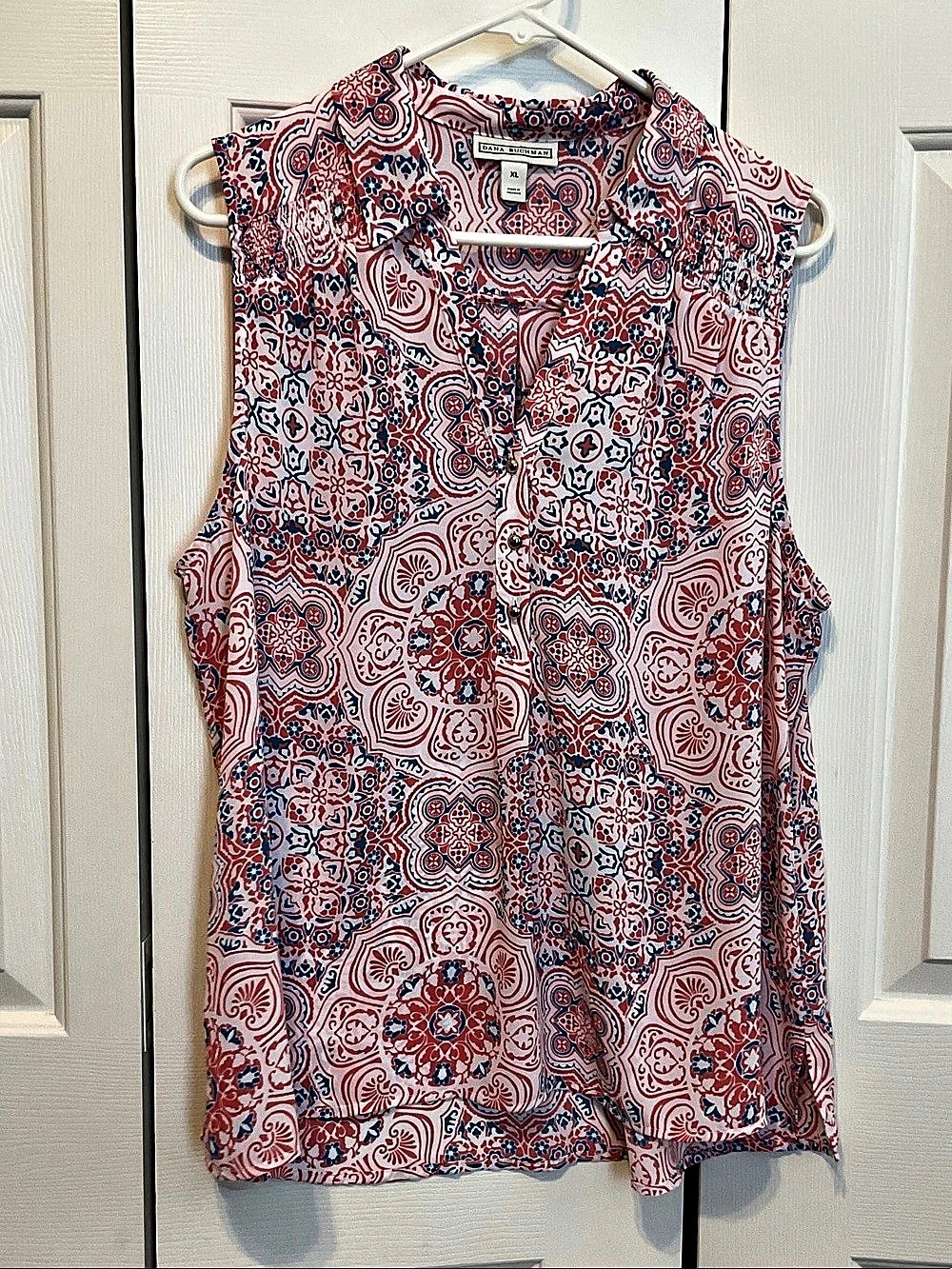 Dana Buchman Paisley Sleeveless Blouse